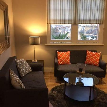 Stunning 2 Bed Flat Shepherds Bush Apartman London Kültér fotó